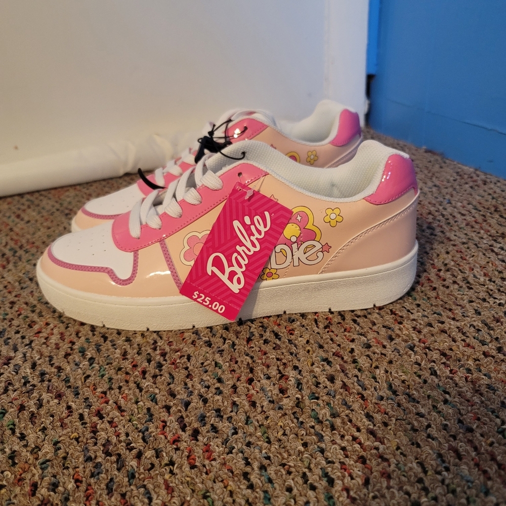 NWT Barbie Tennis Shoes Sneakers Women's 11 Pink White